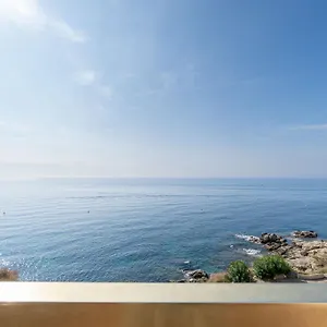 https://apartment-meda-chica.topcostabravahotels.com